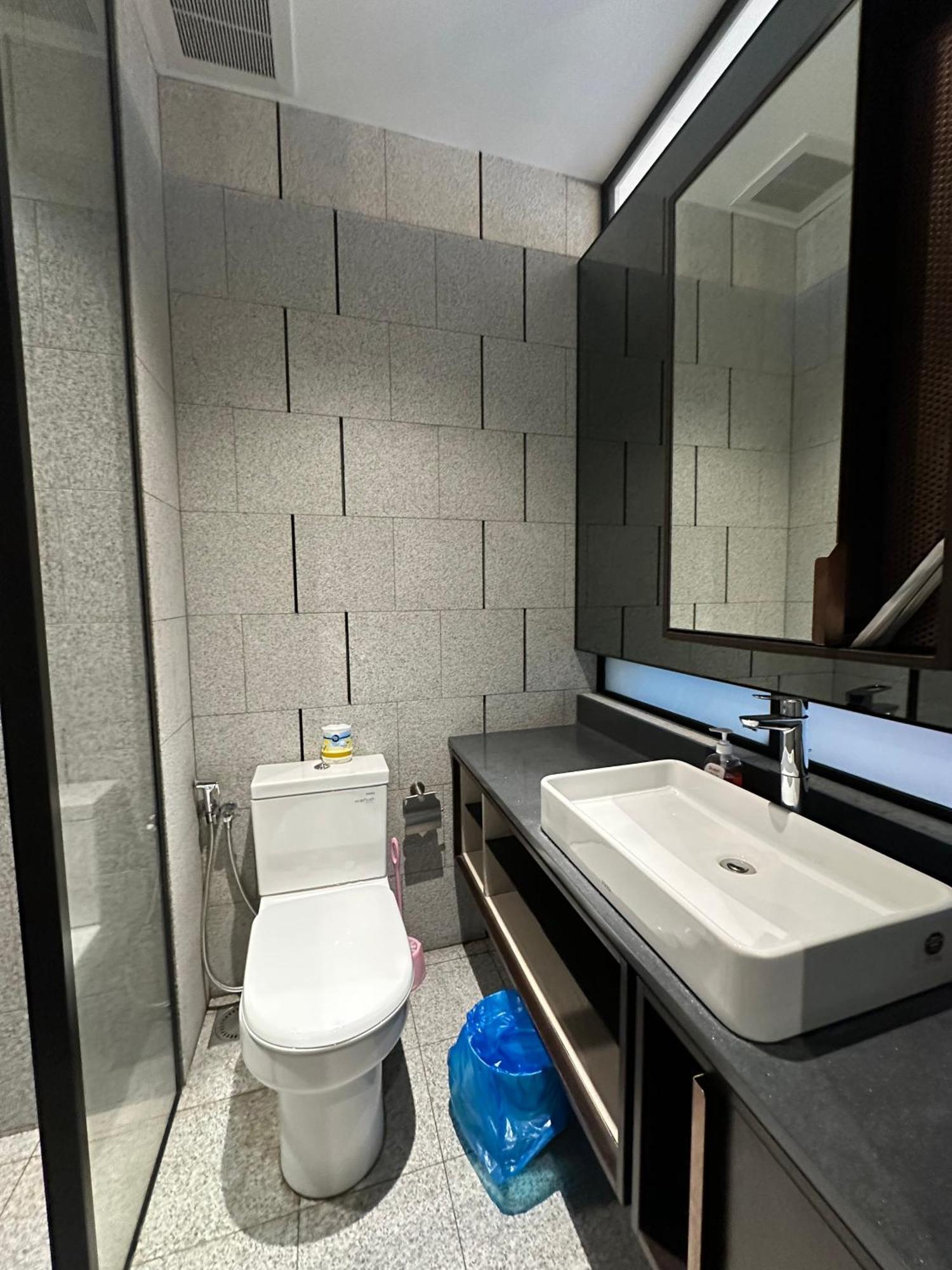 Scarletz Suites Klcc By Numa Kuala Lumpur Exterior photo